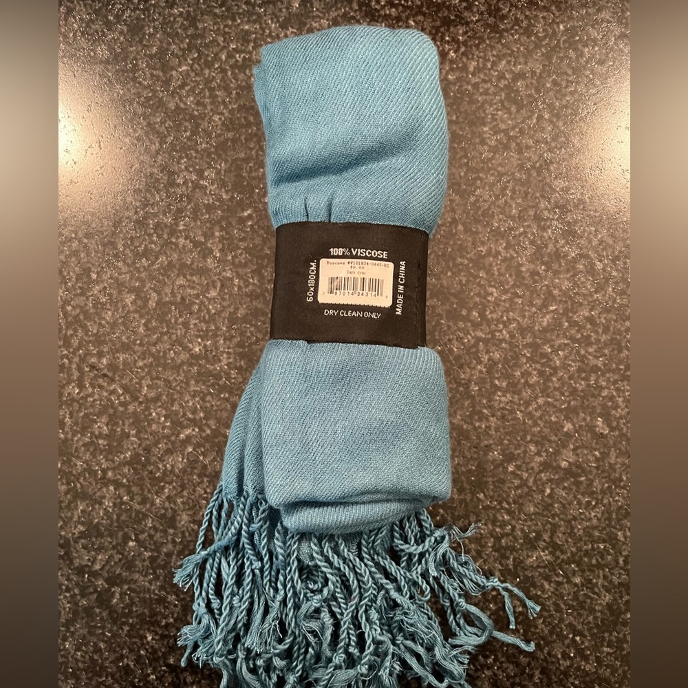 Pashmina - Picture 2 of 3